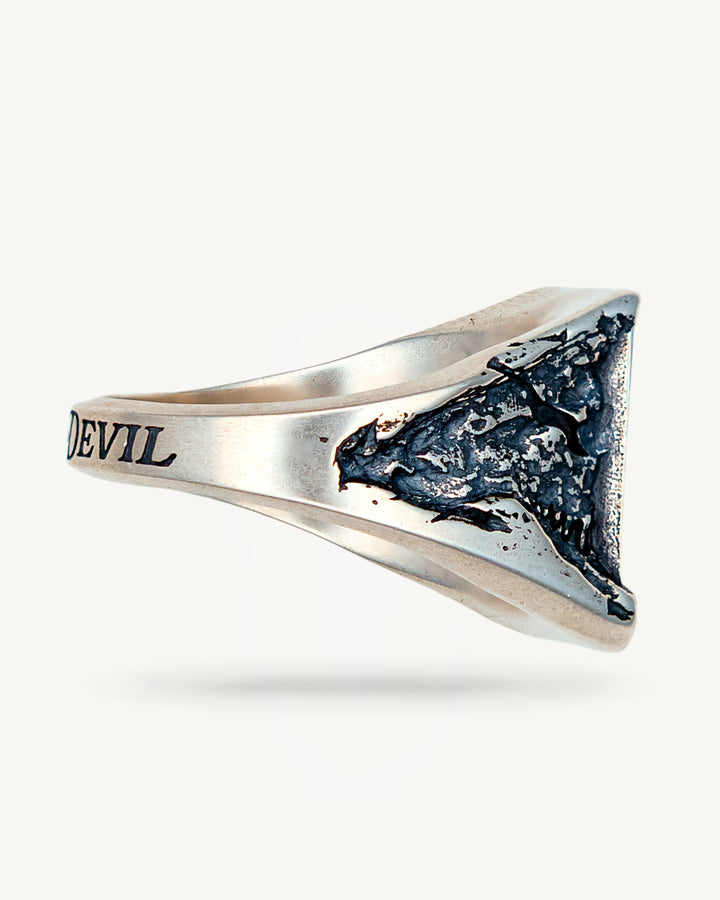 The Five Leaf Signet Ring